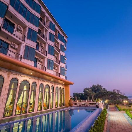 Mekong Heritage Hotel Nakhon Phanom Buitenkant foto