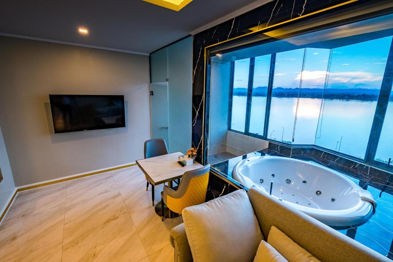 Mekong Heritage Hotel Nakhon Phanom Buitenkant foto